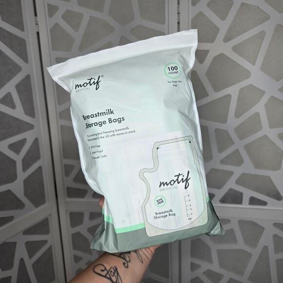 New In Bag Motif Breastmilk Storage Bags - 100 Count Maternity Nursing Mom - Picture 2 of 3